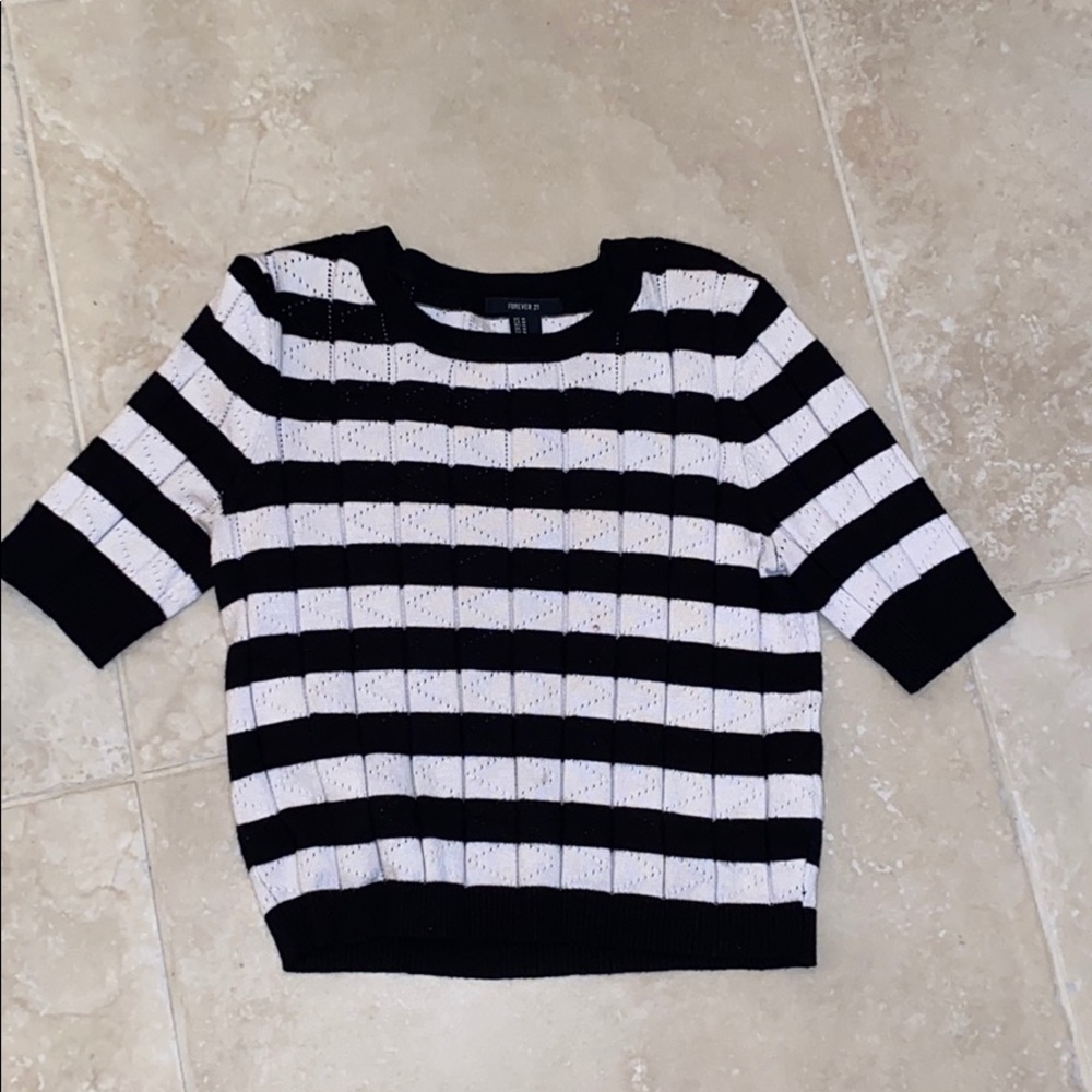 Cropped sweater